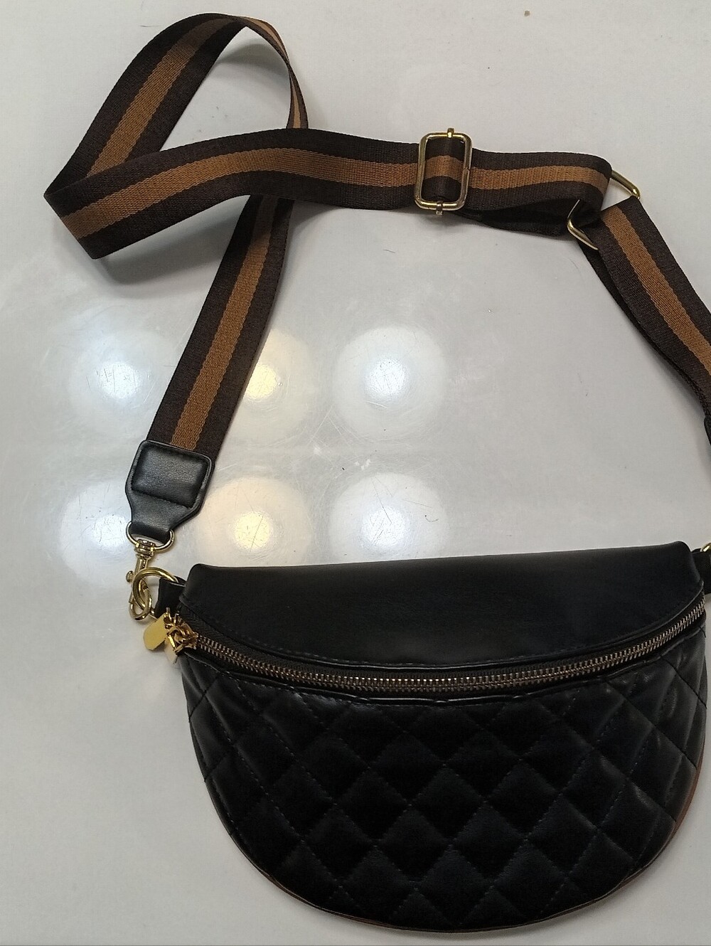 Black Quilted Sling Crossbody Belt Bag Gold Hardware Wide Stripe Strap